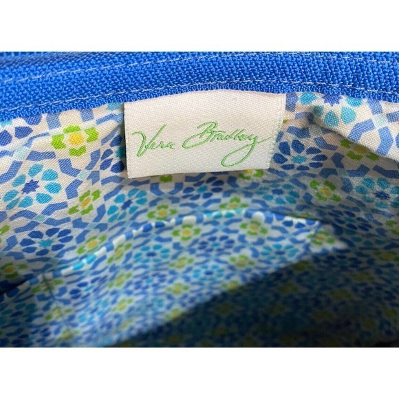VERA BRADLEY Hipster CAPRI BLUE Retired Pattern Crossbody Purse Womens - Picture 7 of 9